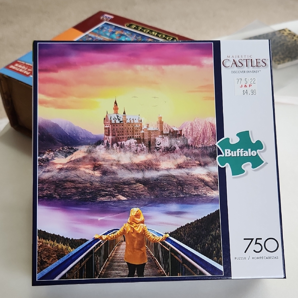 Buffalo Majestic Castles Puzzle - 750 Pieces